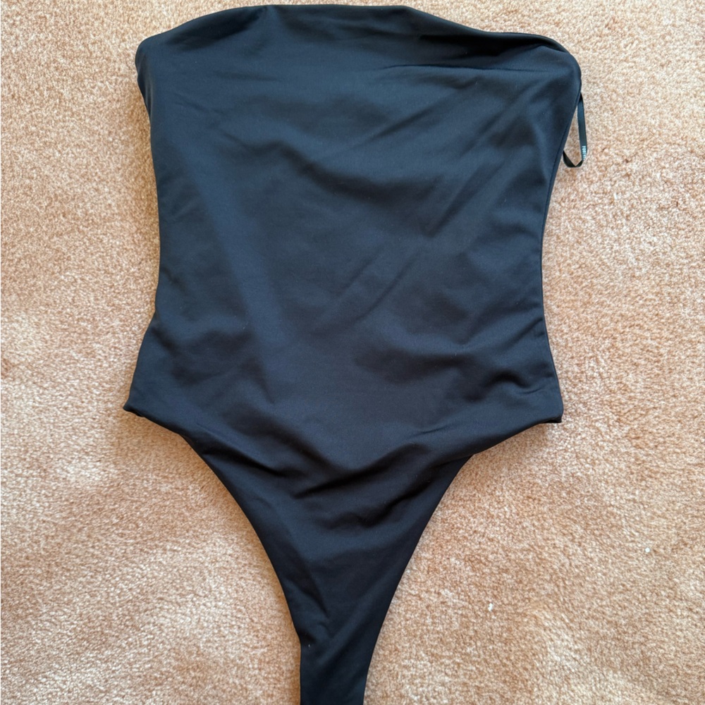 Forever 21 Black Strapless Bodysuit